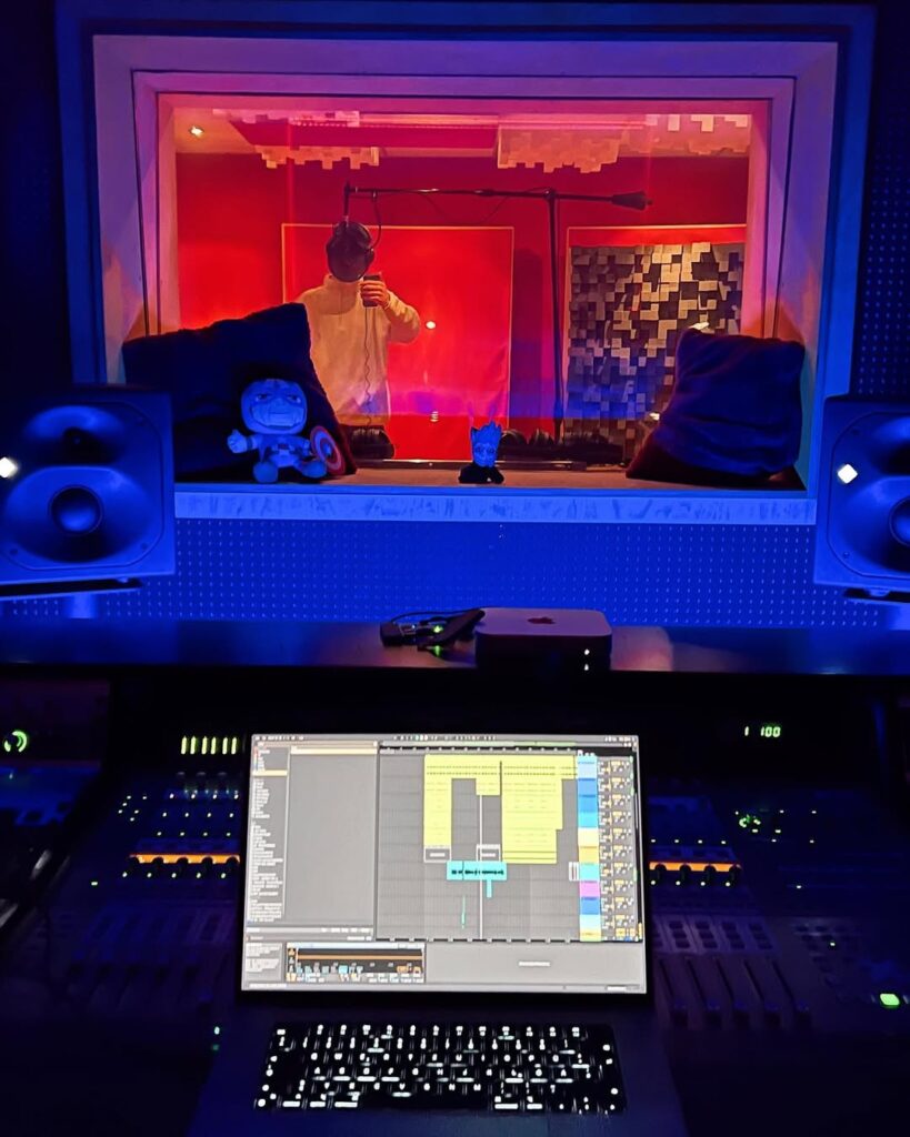 Eber Owen in the studio